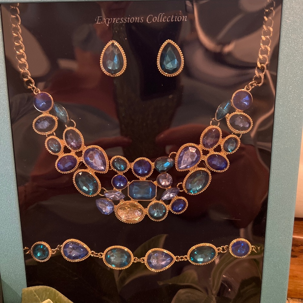 Bella Perlina jewelry set